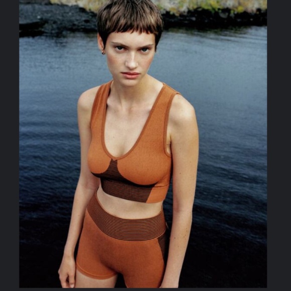 Zara two piece & bodysuit - Picture 2 of 9